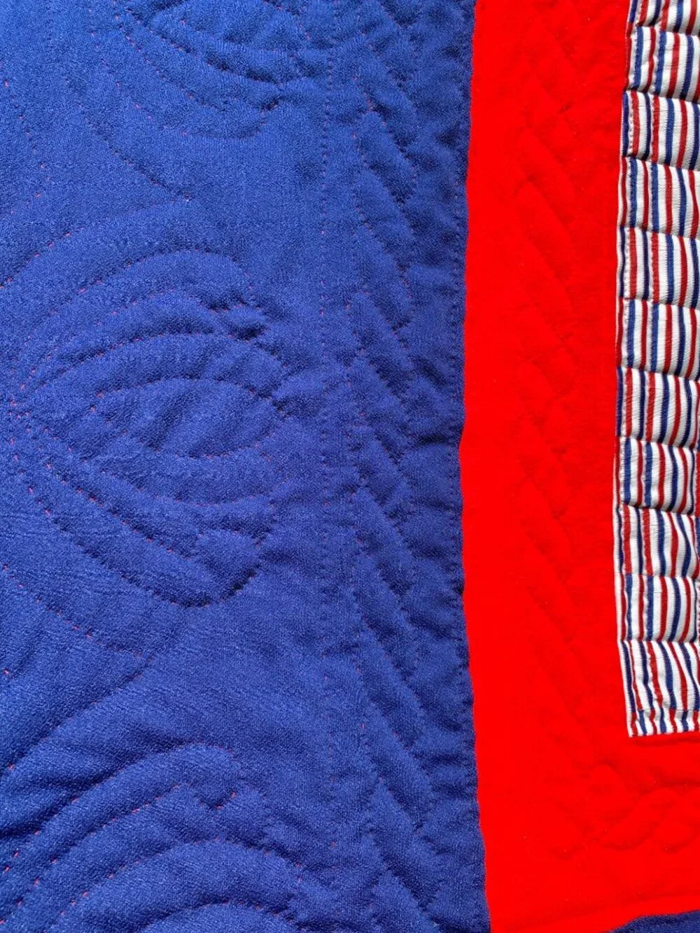 Handquilted Patriotic Americana Quilt 94